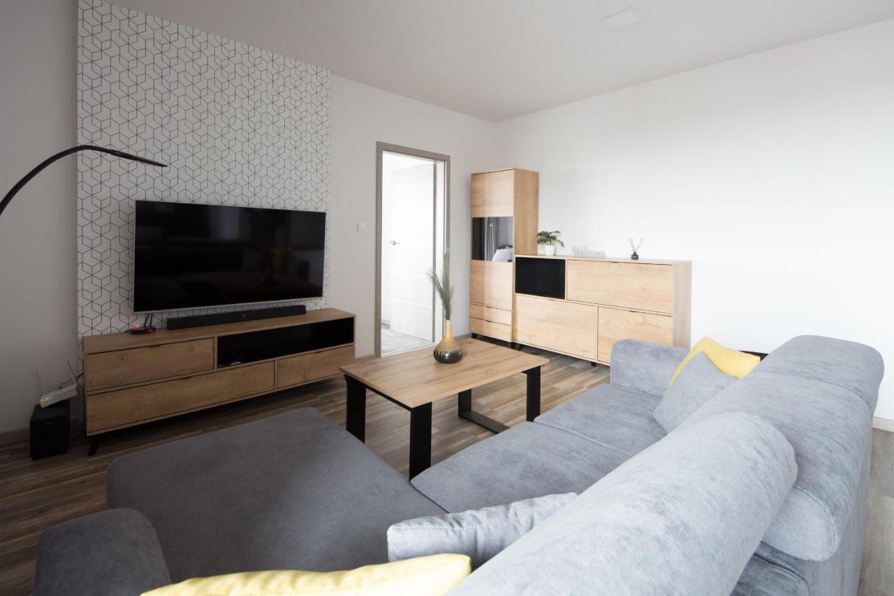 Apartament 23 Park City Ostrów Wielkopolski Exterior foto